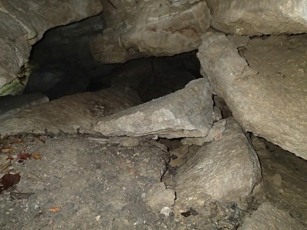 20211113 114001 casseuil reculee grotte superieure interieur